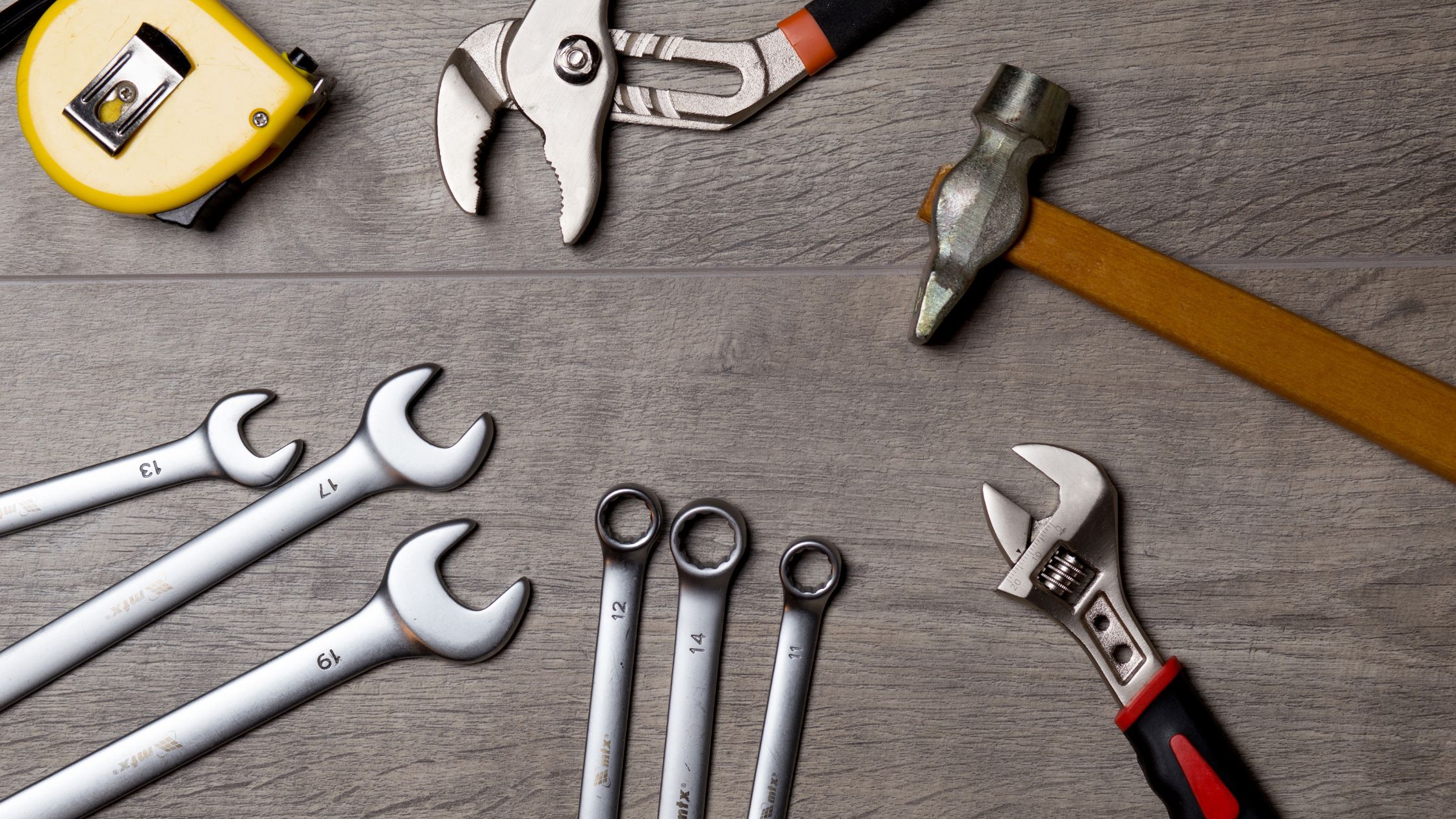 40 Ultimate DIY Tools for Beginners