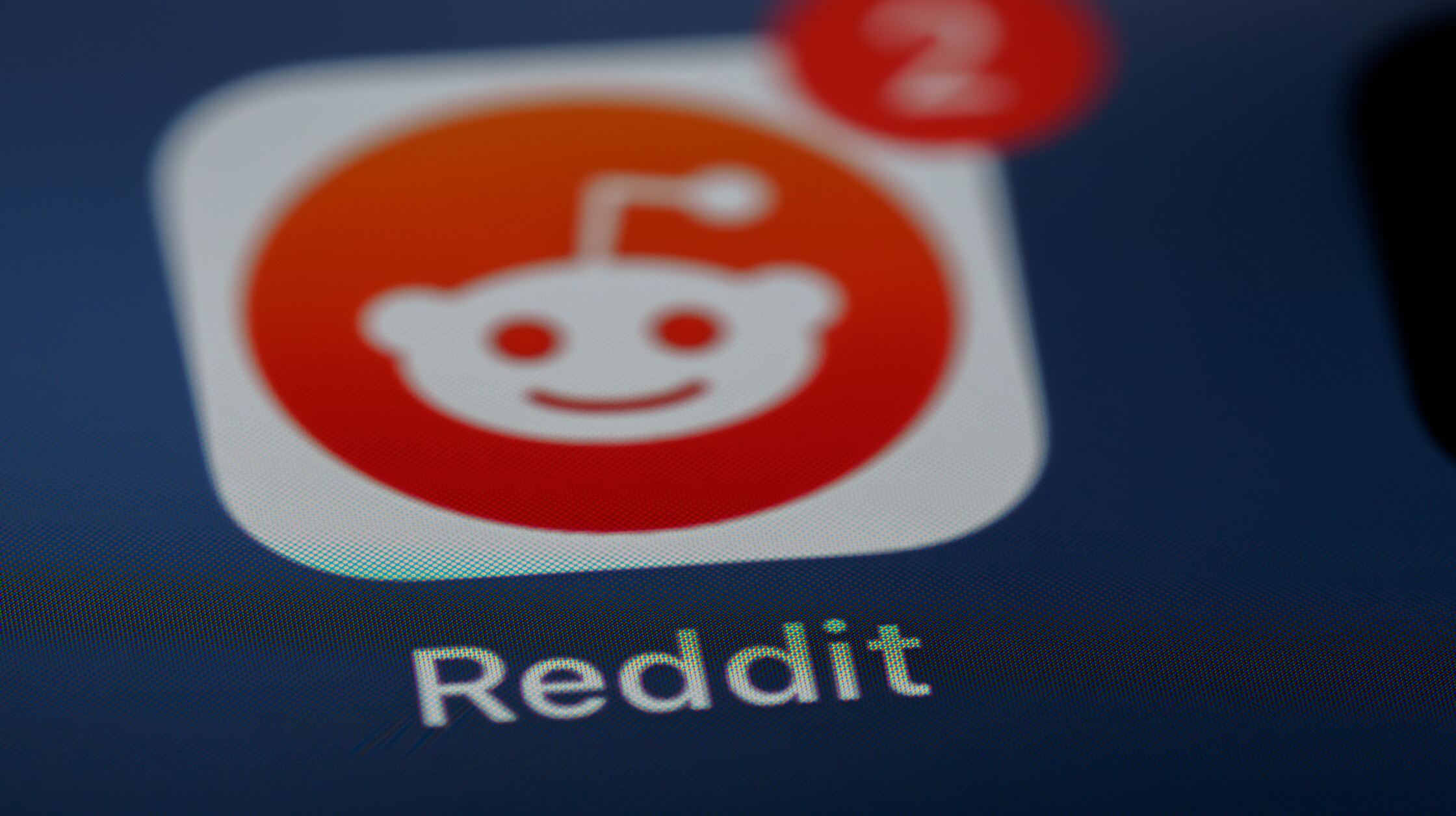 Glitch in Reddit’s System Enables the Addition of Slurs to Links