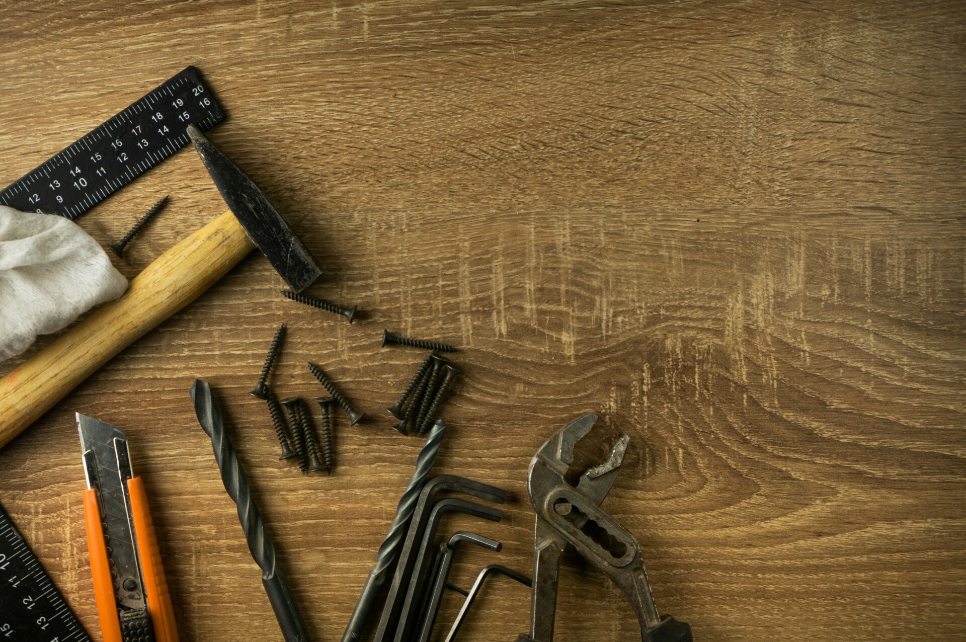 17 Essential Maintenance Tools for Any Residence