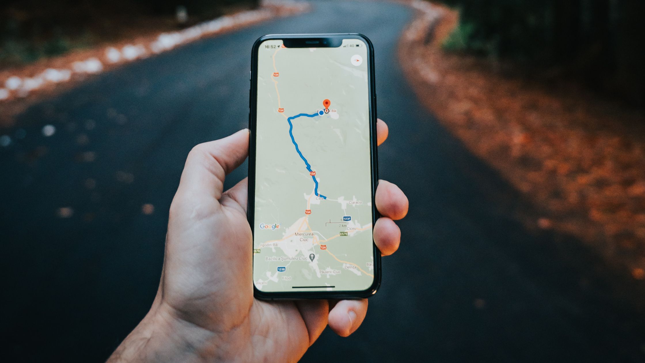 The Future of Travel: Top 10 Navigation Apps You Can’t Live Without